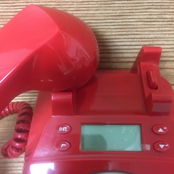 The Incredibles collectors item phone. - Picture 4 of 4